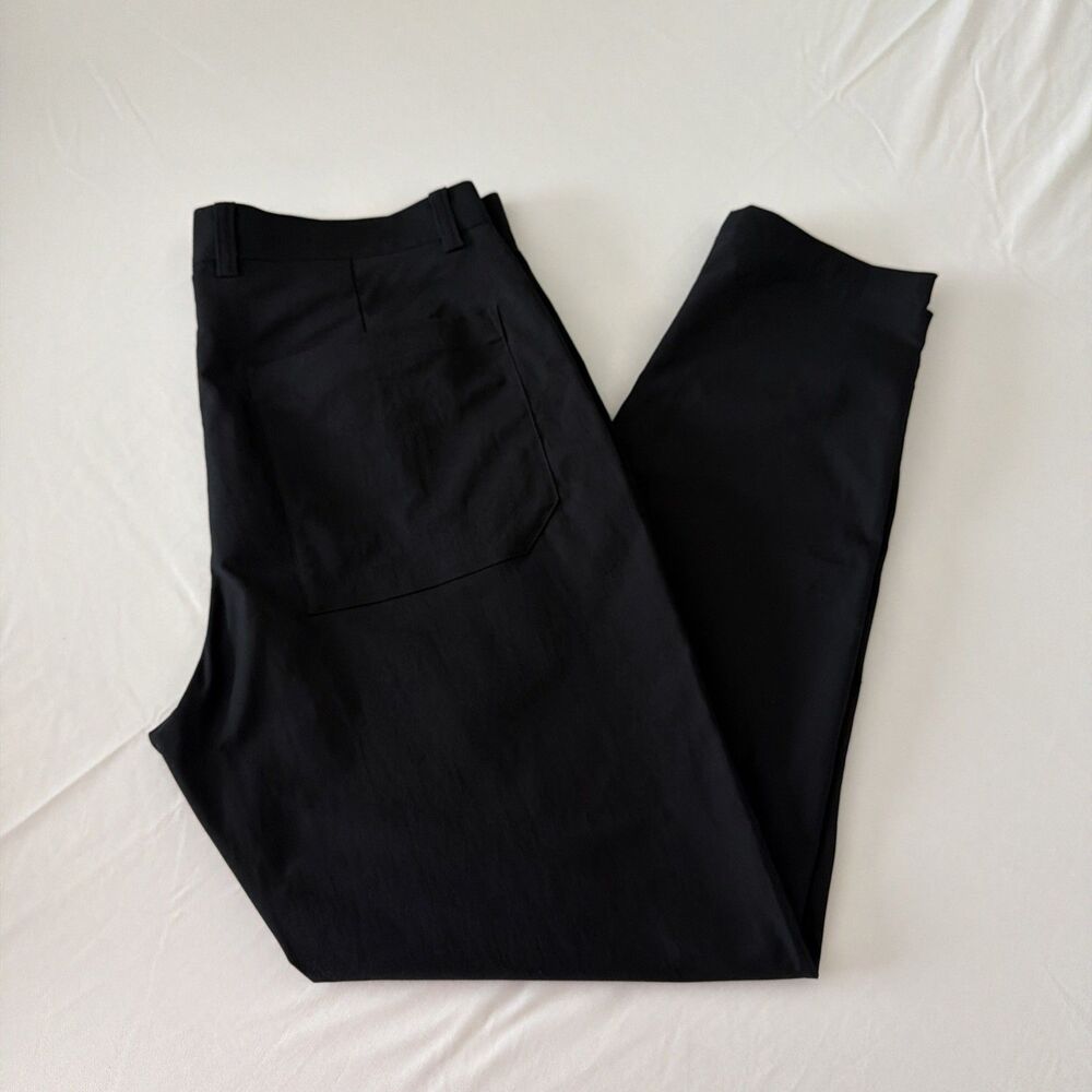 Lululemon Pants Mens Sz 34 Black ABC Slim Tapered Twill Performance Trousers - Picture 2 of 16